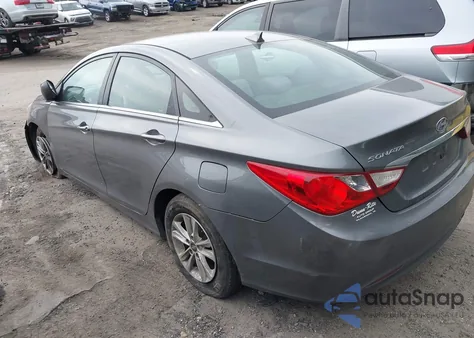2013 Hyundai Sonata Gls z USA, uszkodzony, nr VIN 5NPEB4AC2DH675440